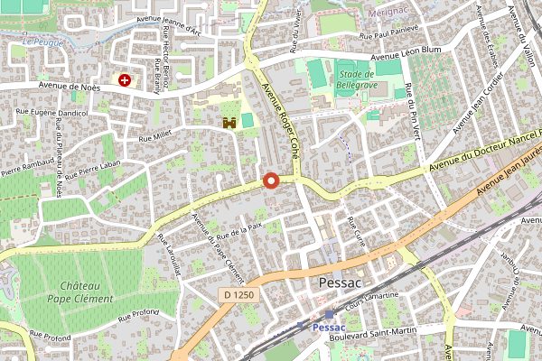 Map showing Hotel Chateau Pape Clement in Bordeaux
