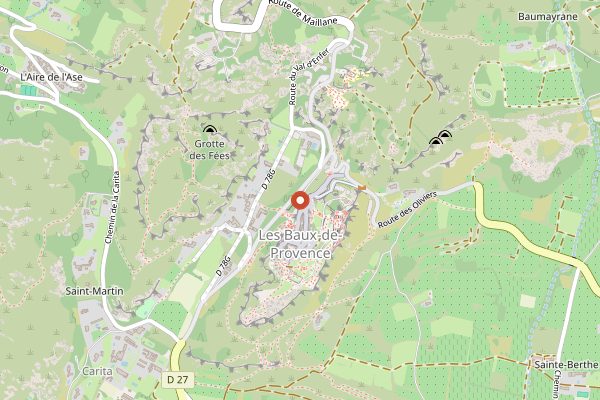 Map showing L'Oustau de Baumaniere in Rhone Valley